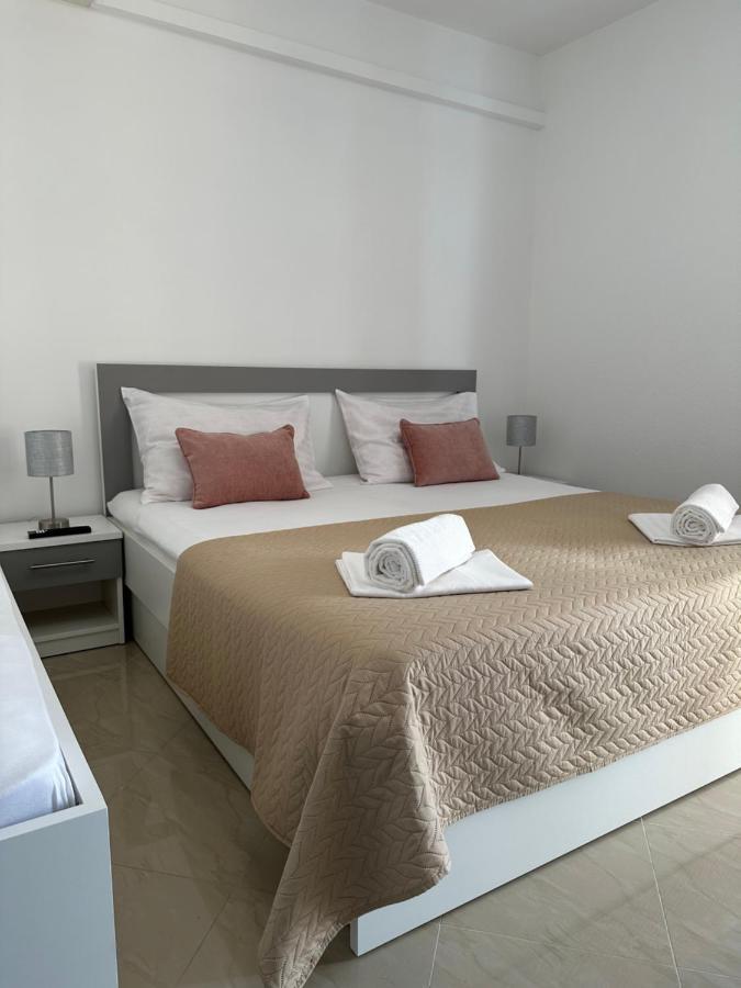 Villa Ruza 30M From The Beach บาชกาโวดา ภายนอก รูปภาพ